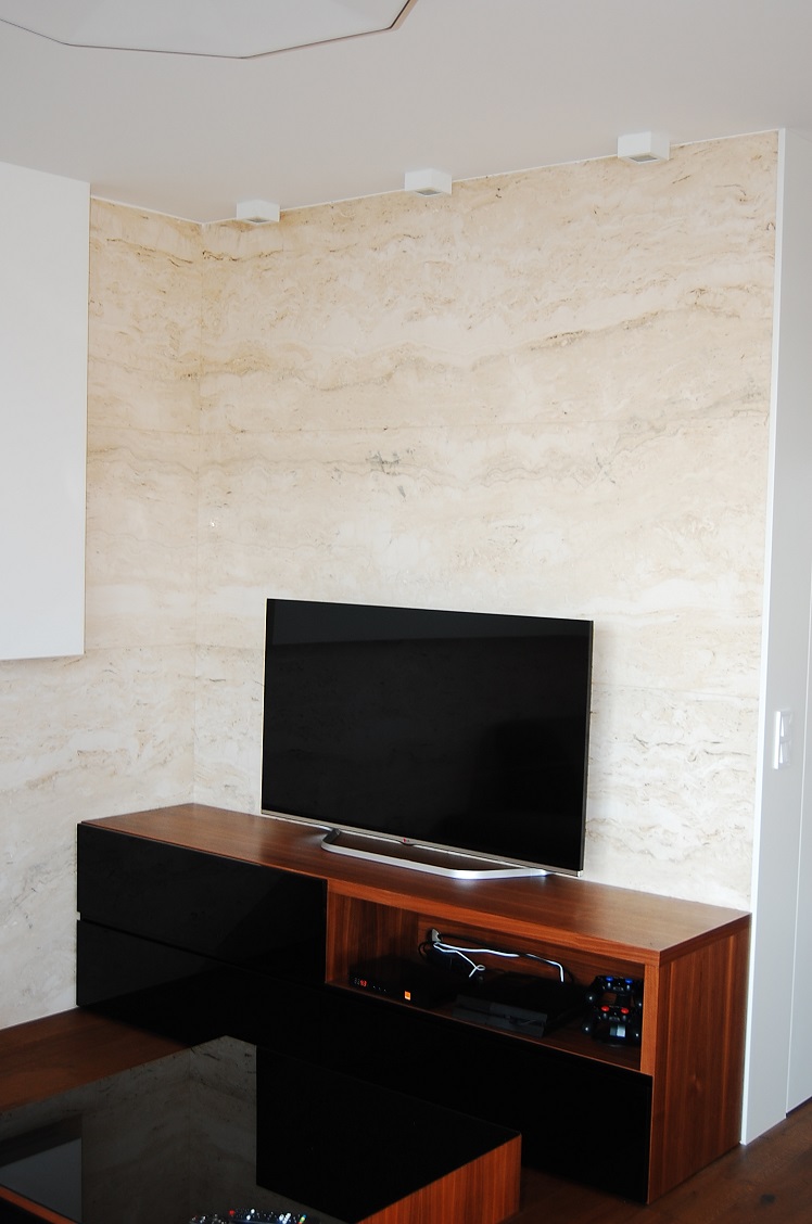 Travertine and its applications