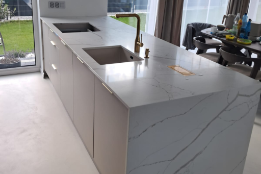 Konglomerat Crystal Calacatta Silvia