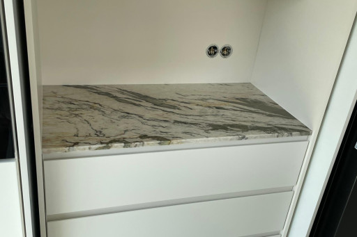 Wyspa z kwarcytu brazylijskiego